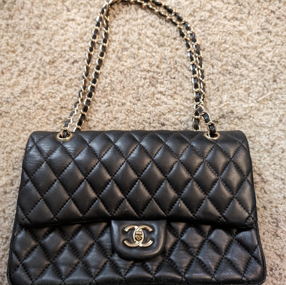 Chanel Medium Classic Double Flap Black Caviar Bag - Picture 3 of 10